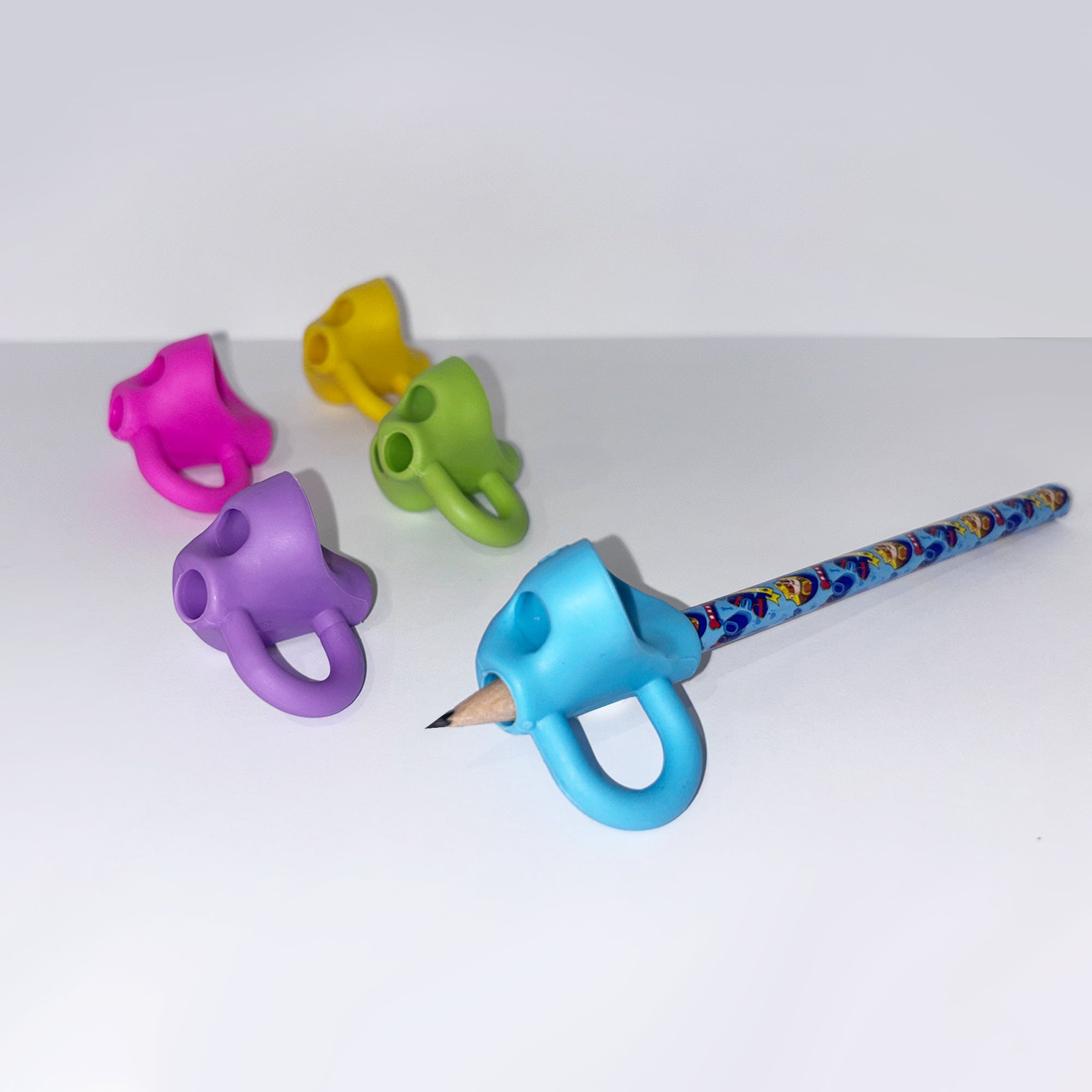 3 Pirštų pieštuko laikiklis